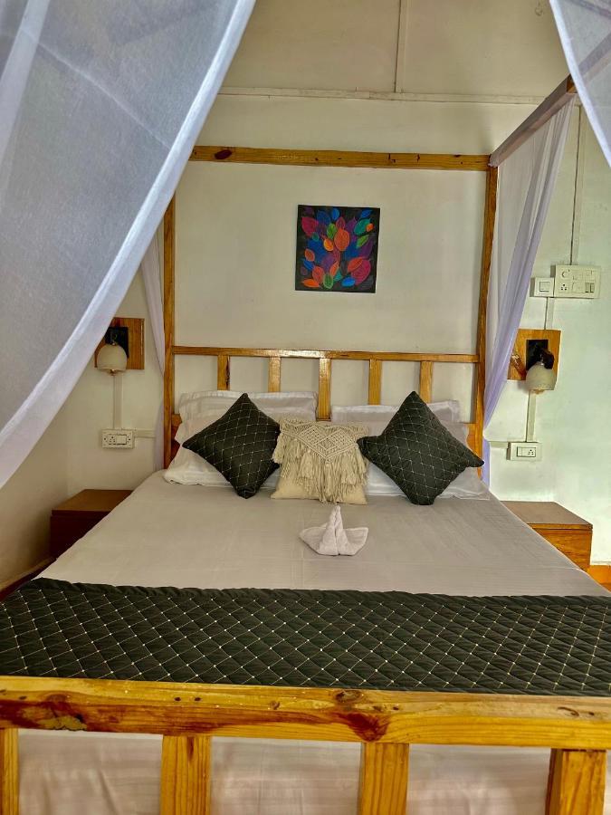Ats Goa Hotel Arambol Eksteriør billede