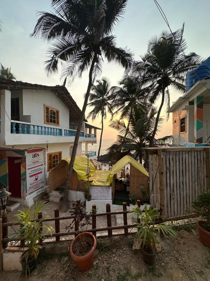 Ats Goa Hotel Arambol Eksteriør billede